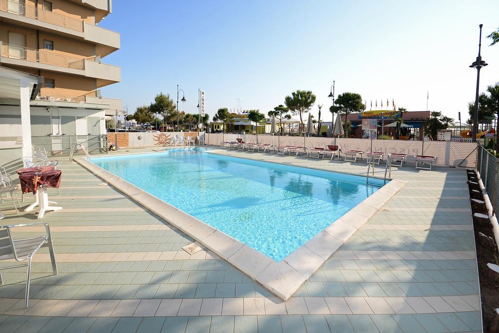 Hotel Al Ragno Cesenatico Dış mekan fotoğraf