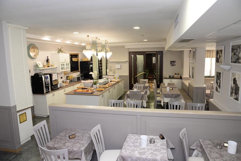 Hotel Al Ragno Cesenatico Dış mekan fotoğraf